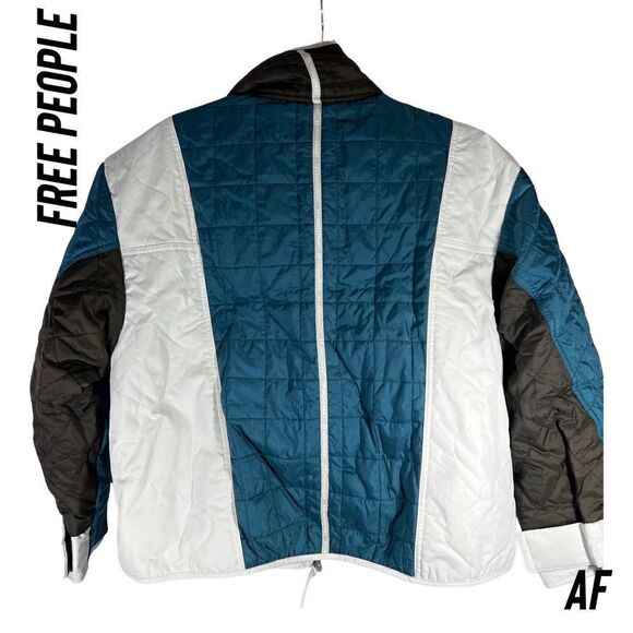 FREE PEOPLE BLUE AND WHITE LANDSCAPE SKI JACKET AND PANTS NEW NWT SIZE XS - Picture 7 of 13